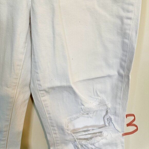 NWT L'AGENCE Audrina High Rise Straight Jean in Blanc Worn Destruct - Size 32 - Picture 7 of 9